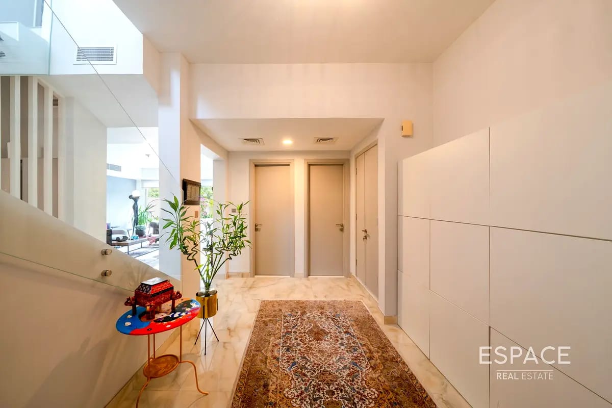 New to Market | Extended | Opposite Pool